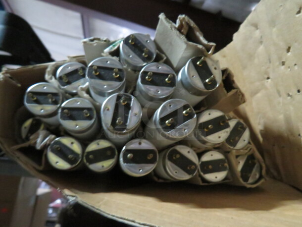 One Lot Of App 18 Halco Bulbs. - Image 1 of 2