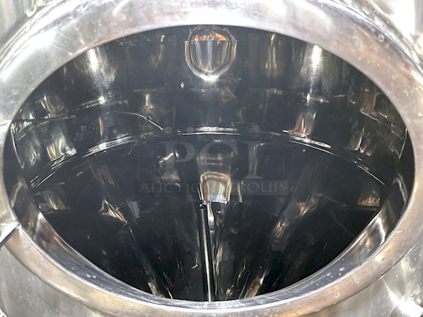 ? ?  BEAUTIFUL!! Stout Tanks & Kettles - 15 BBL Fermenter / Unitank (Jacketed). ? ?                 Features: Easily Converts to a Unitank or Brite Serving Tank;
Glycol Jacketed - 2 Zones: Cone and Sidewall; 
Shadowless Manway for Easy Cleaning;
Adjustable Racking Arm for Clear Transfer;
1.5" Sample Valve for Quality Testing;
Back Mounted Pressure Gauge;
Adjustable Feet for Leveling on Uneven Floors or Fine Height Adjustments;
Pressure Gauge Type:  Back Mount;
CIP Arm and 2.5" Rotating CIP Spray Ball;
2 Butterfly Valves;
Rated to 2-Bar (29 PSI);
1/2" NPT Welded Thermowell for Contactless Temperature Probe
Tank Thickness: 3mm
Jacket and Outer Shell Thickness: 2mm.
Cone: 60 degree Interior Angle.
51.5-in. diameter x 125-in.H. - Image 3 of 8