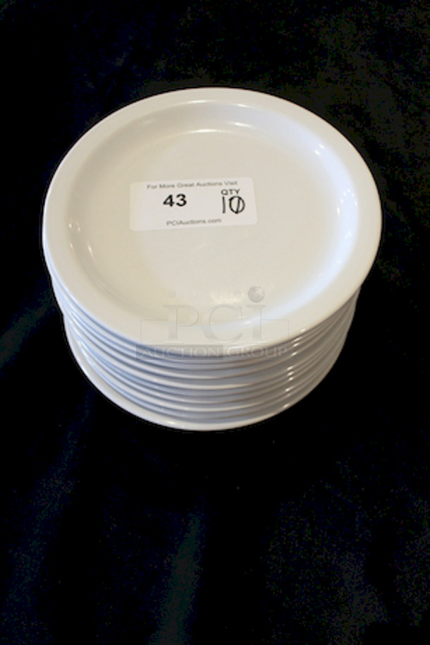 BEAUTIFUL! Crestware China CM46 Dover, 10 1/4" Plate, Bone white.
10x your Bid 
 - Image 1 of 3