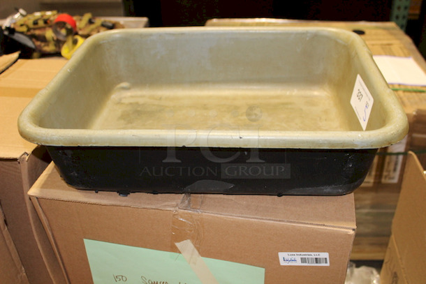 SET OF 10! UniRoyal Royalite 20" x 15" x 7" Polypropylene Bus Tub, Bus Boxes. 4x Your Bid. - Image 1 of 2