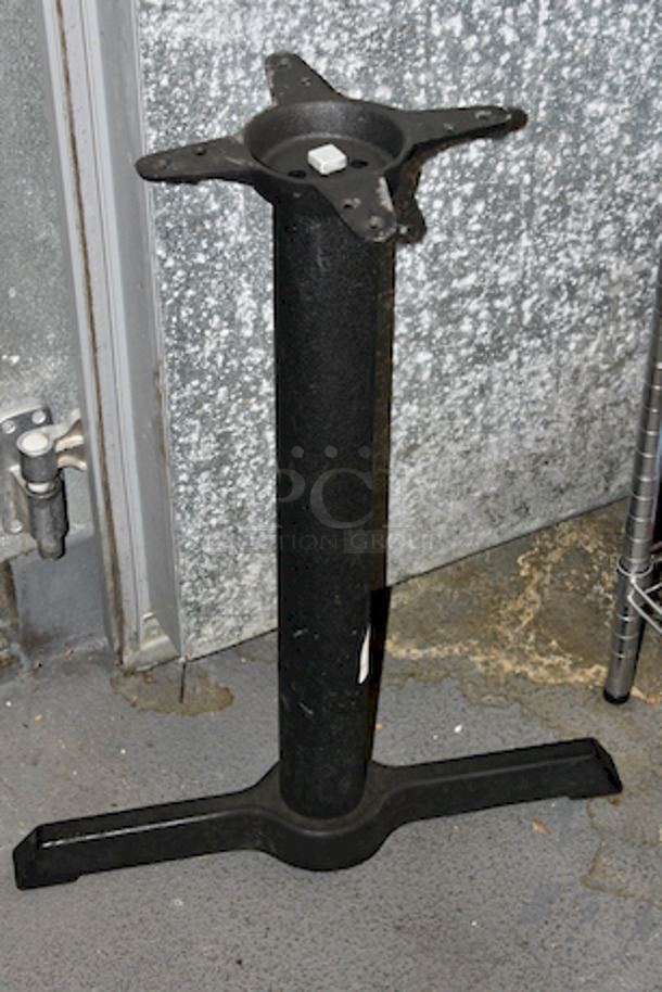 Table Height Column Cast Iron End Table Base.
21x28 - Image 1 of 1