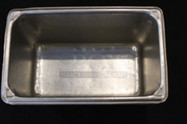 Stainless Steel 1/3 Pans, 6” Deep.
12-1/2x7x6
2x Your Bid
 - Image 8 of 8