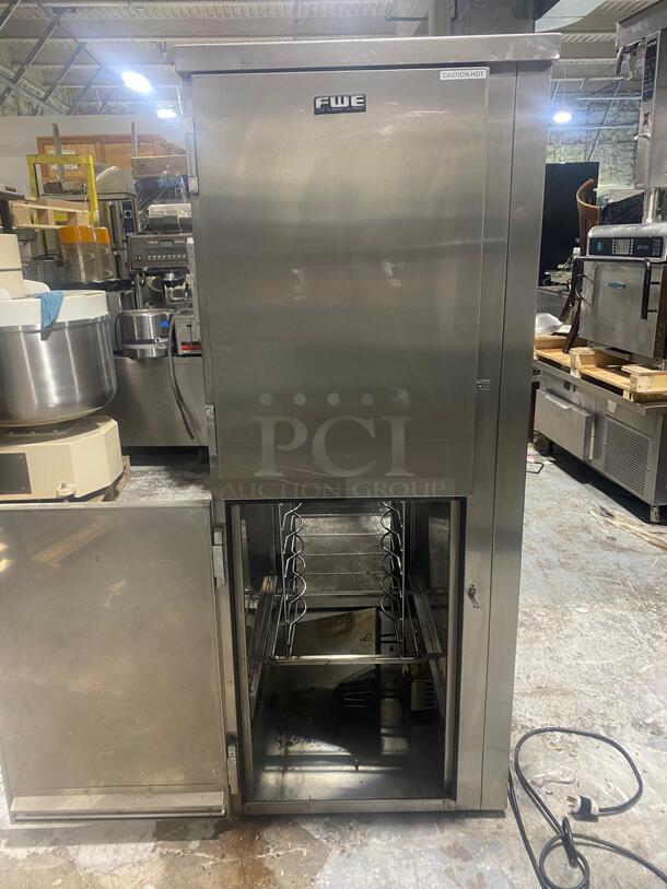 FWE Full Height Insulated Mobile Heated Cabinet
 - Image 5 of 8
