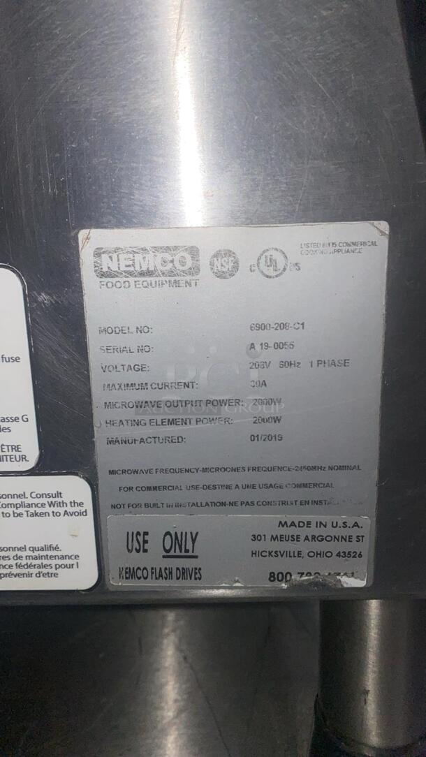 Nemco 6900-208-GG Single Commercial Panini Press w/ Aluminum Grooved Plates, 208v/1ph
 - Image 4 of 6