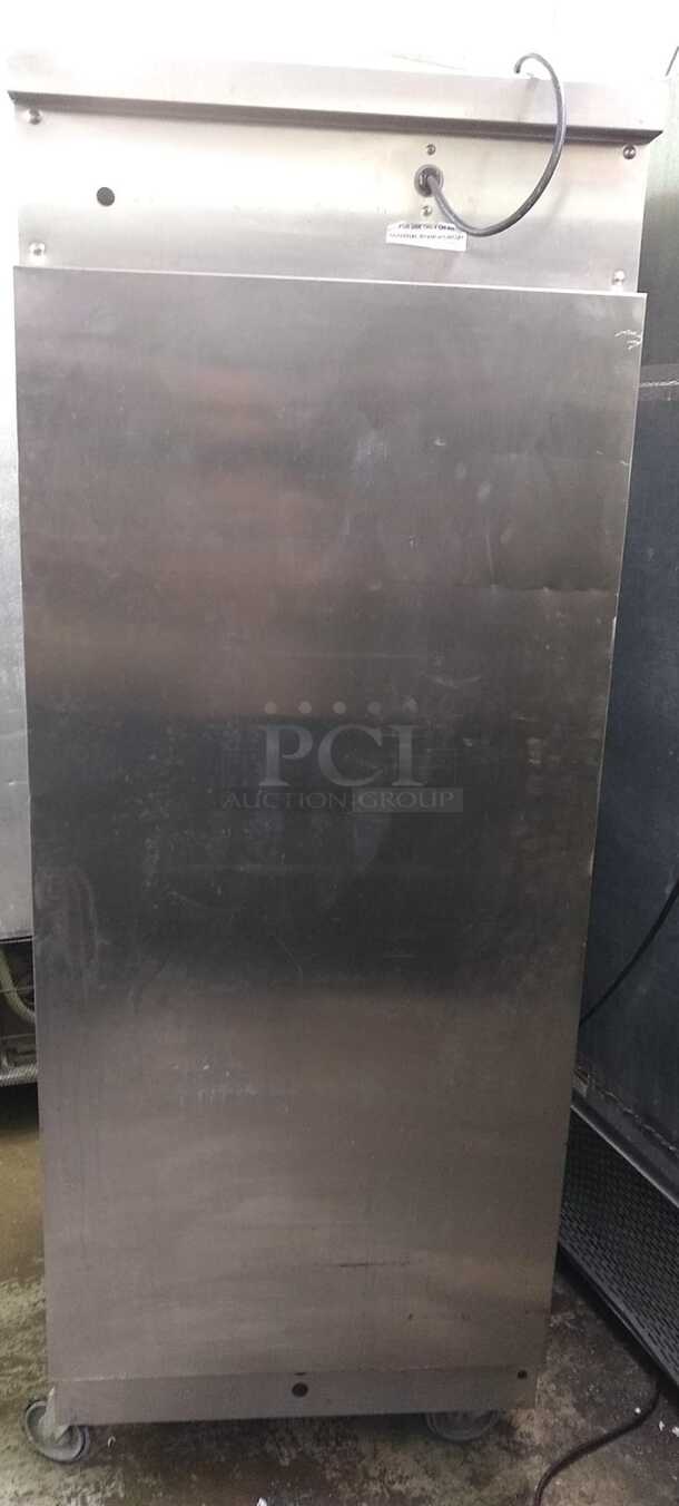 Dukers Commercial Reach In Refrigerator D28ARG
 - Image 2 of 7