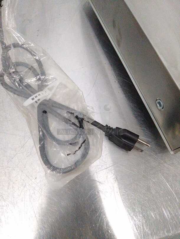 STAINLESS STEEL AMAZING Heated Hot Plate HCA45
 - Image 9 of 9