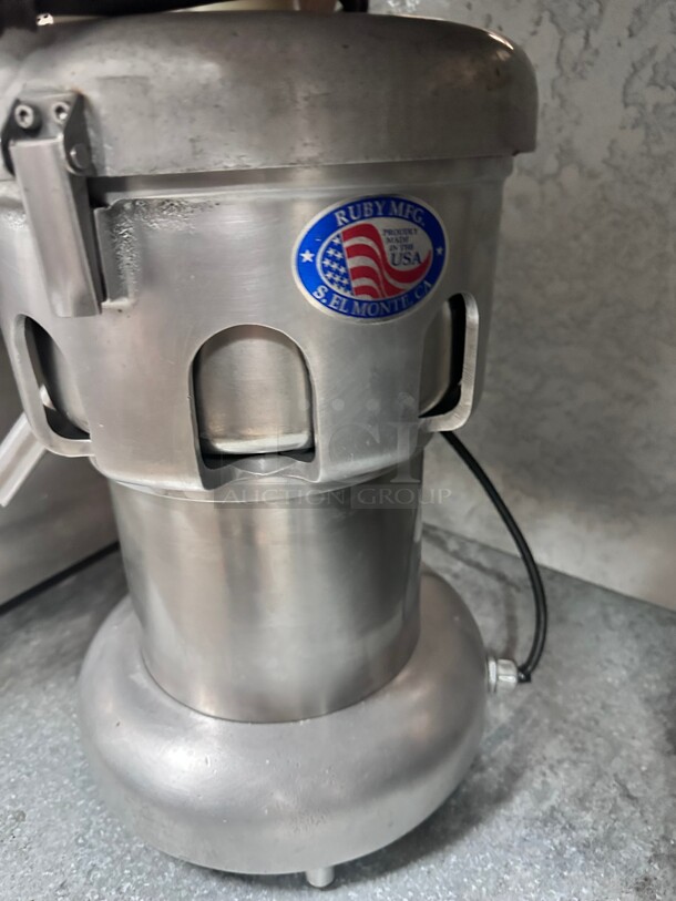 Certified Working Ruby 2000 Commercial Heavy Duty Juicer 115 Volt - Image 5 of 6