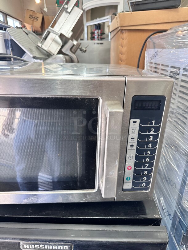 Amana RCS10TS 1000w Commercial Microwave w/ Touch Pad, 120v Working 