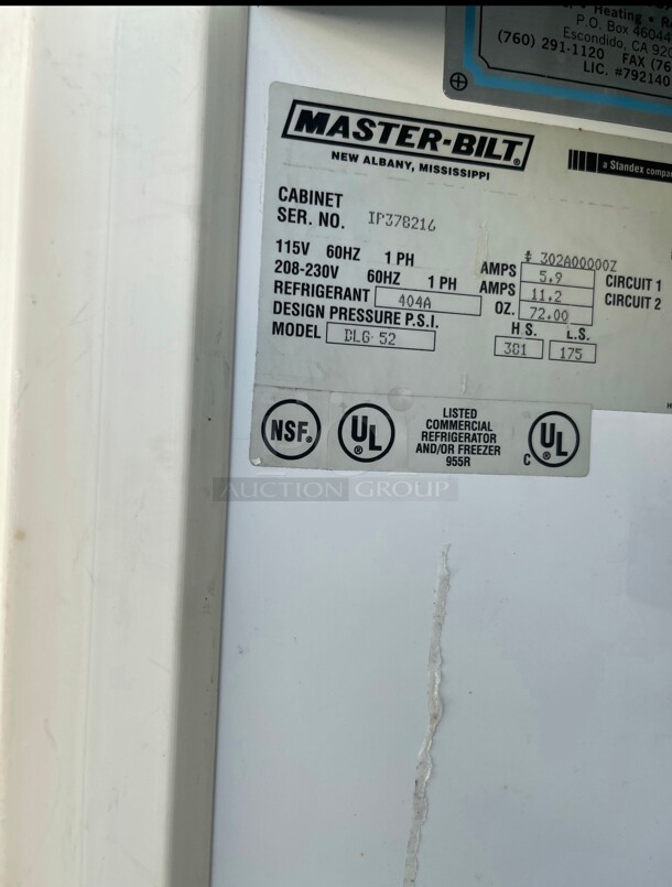 Certified Working Master-Bilt BLG-52HD Low Temp Glass Door Freezer Merchandiser 220 Volt 1 Phase  - Image 7 of 11