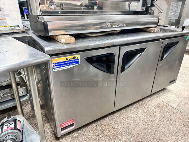 Excellent condition Turbo Air TUR-72SD 72W Undercounter Refrigerator with 3 Doors  115v Tested and Working - Image 4 of 7