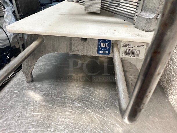 Vollrath 0643N Tomato Pro Cutter, 3/16 inch Cut, Straight Blades NSF - Image 8 of 9