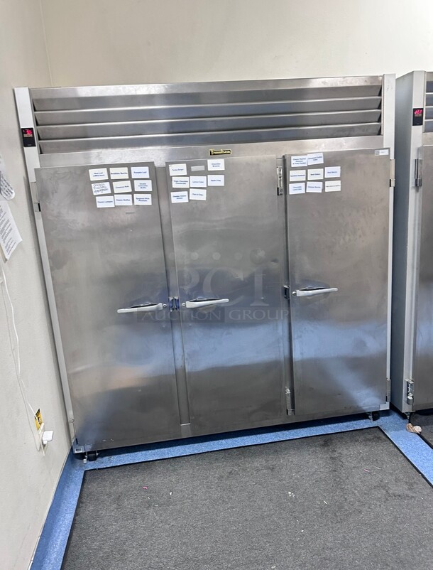 Late Model! Traulsen G31010 77 inch G Series Solid Door Reach-In Freezer with Left / Right / Right Hinged Doors 115 Volt Tested and Working!