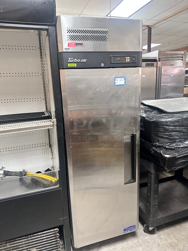 Excellent Condition Turbo Air M3F19-1-N 25" One Section Reach In Freezer,  115v Tested and Working! - Image 3 of 5