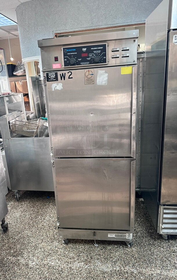 Winston CVAP Full Height Insulated Mobile Heated Cabinet w/ (14) Pan Capacity - Right Hinge, 120v Tested and Working! - Image 6 of 8