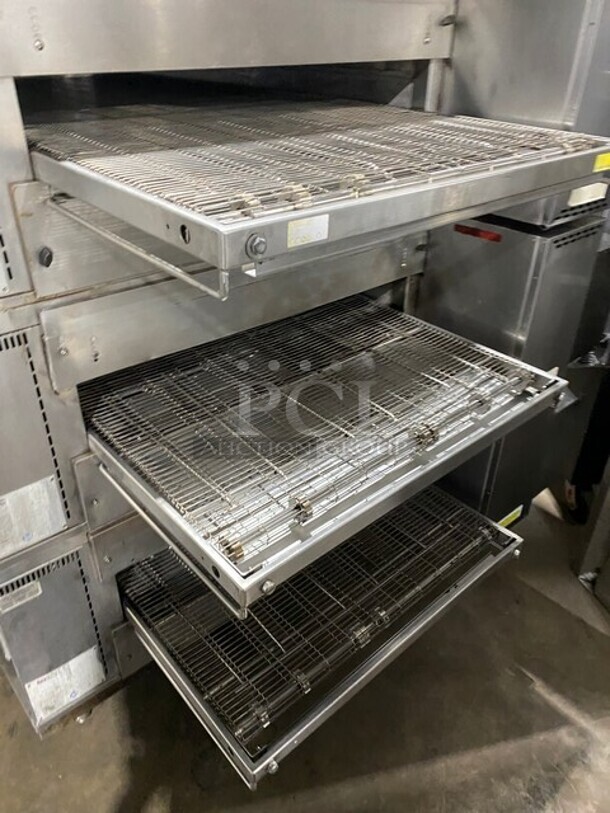 WOW! Middleby Marshall Triple Deck Stainless Steel Commercial Natural Gas Powered Conveyor Pizza Oven on Commercial Casters! 3x Your Bid MODEL PS555 SN:29731660 208-240 V 1PH - Image 6 of 12