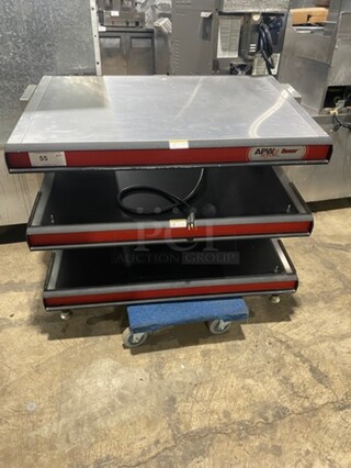 WOW! APW Wyott Commercial Countertop Heated Shelf Merchandiser! On Legs! Model: DMXD42S SN: 380821208002 120V 60HZ 1 Phase