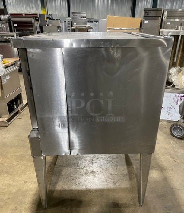 Blodgett Commercial Convection Oven! With View Through Doors! Metal Oven Racks! On Legs!  - Image 2 of 7