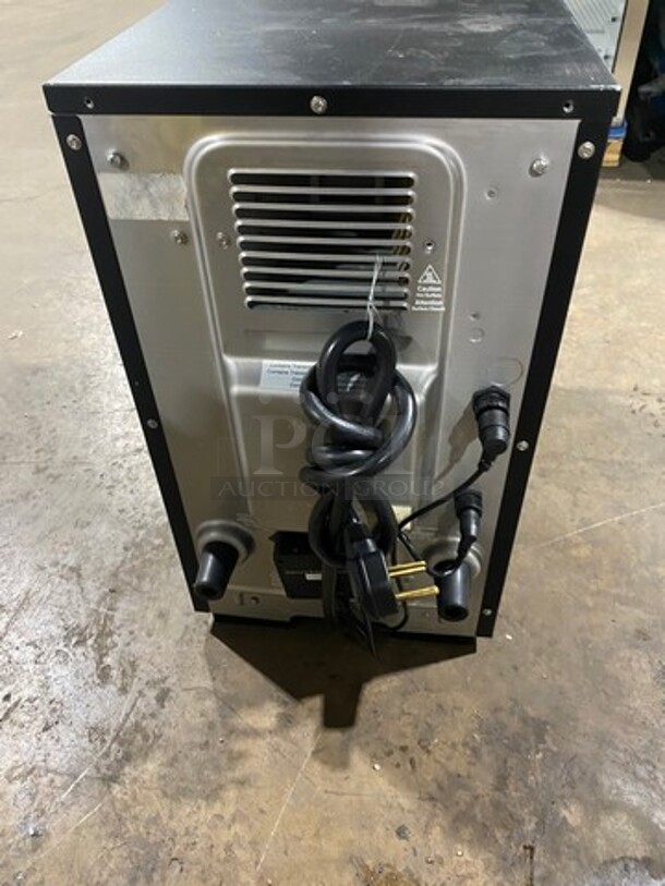 NICE! LATE MODEL! 2021 Merrychef Commercial Countertop Rapid Cook Oven! All Stainless Steel! WORKING WHEN REMOVED! Model: EIKONE2S SN: 2103213091758 208/240V - Image 4 of 9