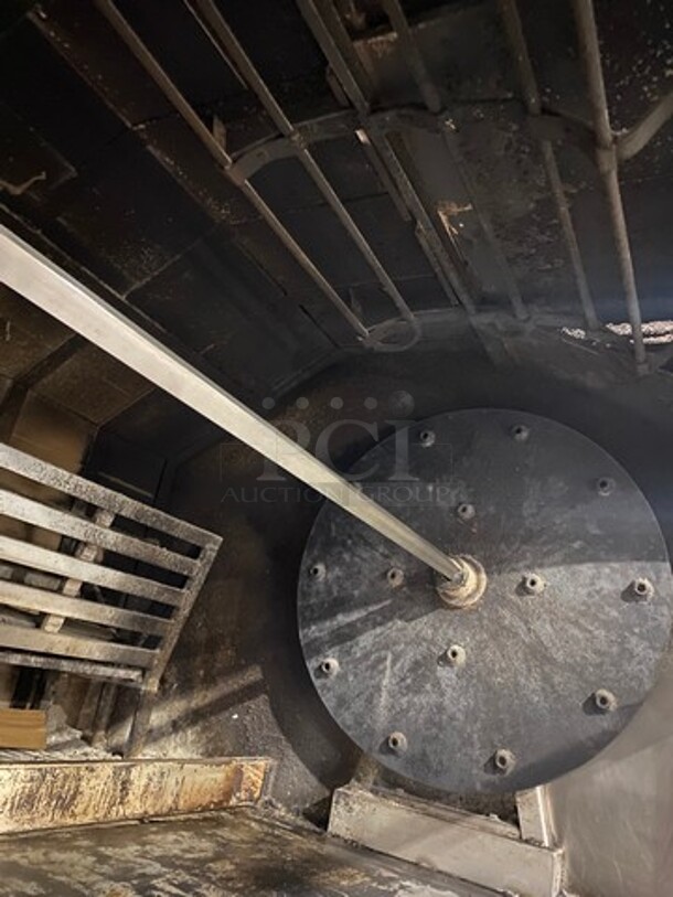 AWESOME! MUST HAVE! LATE MODEL! 2022 Sacar Forni Commercial Wood-Fired Rotisserie Oven! With Copper Panel! Metal With Refractory Bricks! WORKING WHEN REMOVED! Model: DRAGO84 SN: 3851320622 - Image 5 of 12