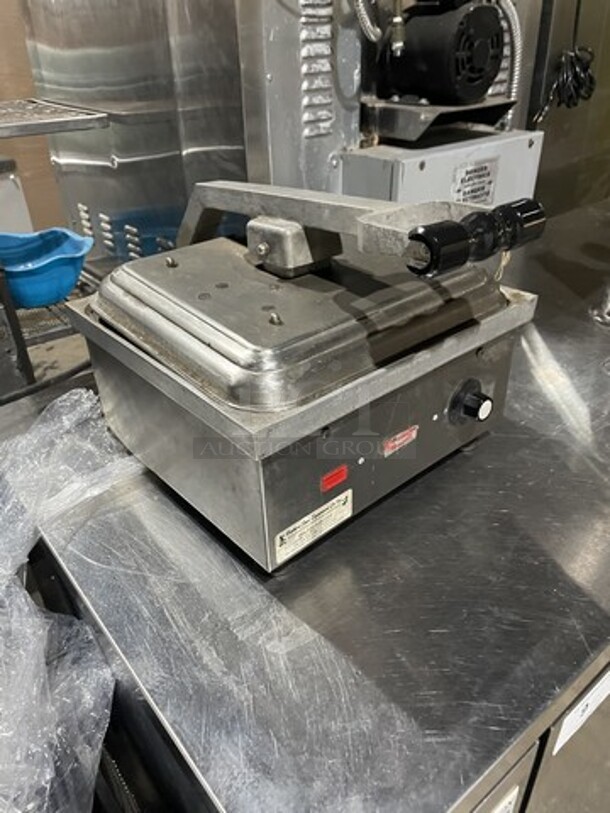 NICE! Intedge Counter Top Flat Press Panini Grill! 115V 1 Phase! Working! - Image 3 of 9