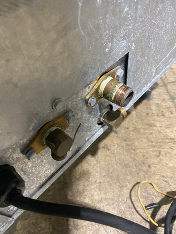 COOL! Manitowoc Commercial Ice Machine Head! Stainless Steel Body! On Legs! Model: QD0133W SN: 110498568 208/230V 60HZ 1 Phase - Image 8 of 9