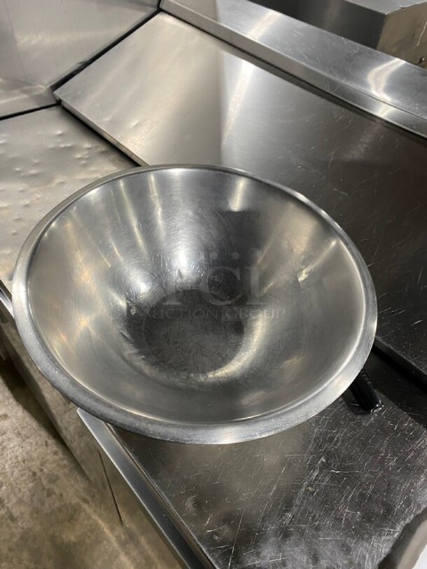 Commercial Salad/Food Mixing Bowl! - Image 3 of 4