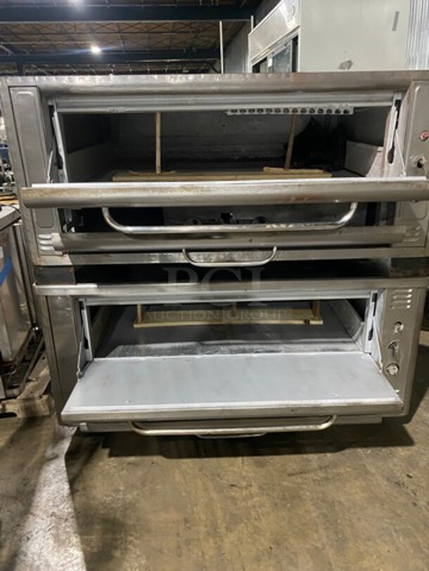 Blodgett Commercial Natural Gas Powered Double Deck Baking/ Pizza Oven! All Stainless Steel! On Legs! 2x Your Bid Makes One Unit! - Image 5 of 12