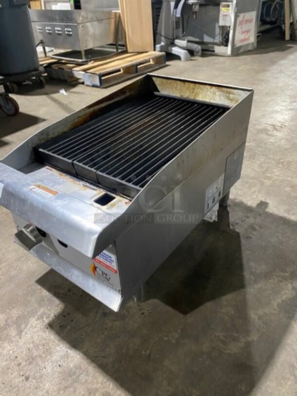 CPG Commercial Countertop Natural Gas Powered 15" Char Broiler Grill! With Back & Side Splashes! All Stainless Steel! Model CBR15 Serial 351CRCPG15! On Legs! - Image 2 of 9
