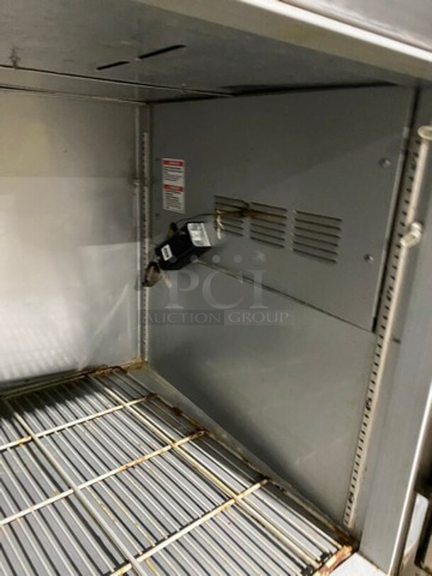 Beverage Air Commercial Refrigerated Pizza Prep Table! With 2 Door Storage Space! All Stainless Steel! Model: DP67 SN: 11803910 115V 60HZ 1 Phase - Image 7 of 10