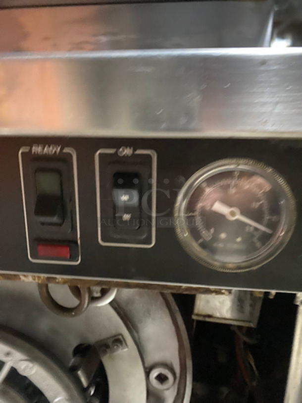 Groen Commercial Natural Gas Powered Dual Cabinet Steamer! All Stainless Steel! On Legs! Model: HY-6SG SN: 46830 - Image 9 of 12