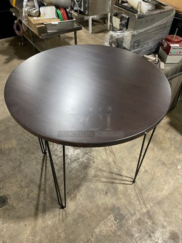 Brand New! Red Oak 42 Inch Round 1.5" Thick BUTCHER BLOCK Style Walnut Finish BAR HEIGHT Dining Table! On Heavy Duty Metal Legs! - Image 4 of 11