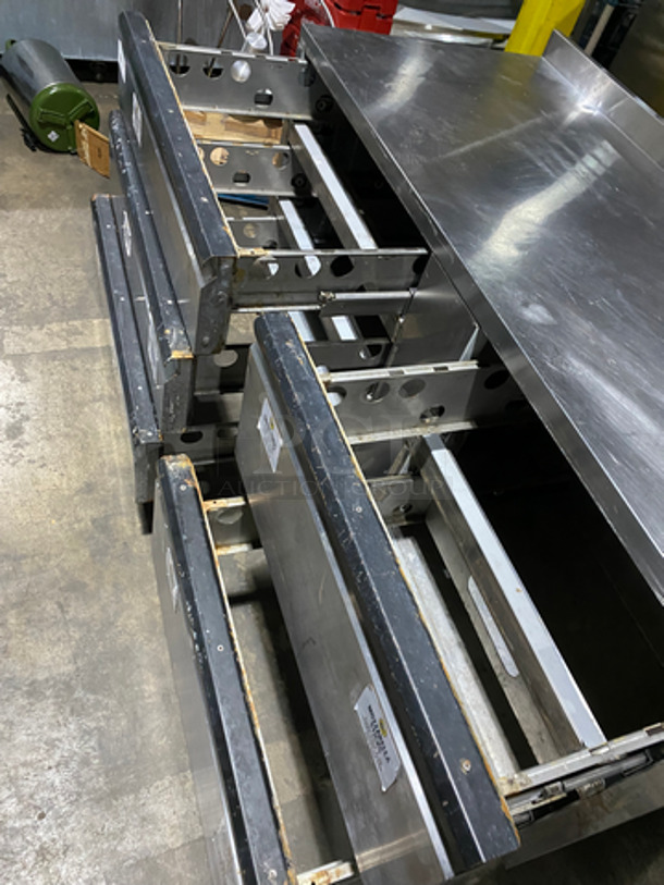 Silver King Commercial 5 Drawer Lowboy/Worktop Freezer! With 5 Drawer Storage Space! With Back Splash! All Stainless Steel! On Casters! Model: SKF72D SN: SBCH138491B 115V 60HZ  - Image 5 of 8