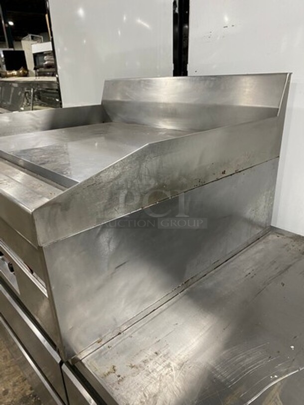 MagiKitch'n Commercial Countertop Gas Powered Flat Top Griddle! With Back And Side Splashes! All Stainless Steel! WORKING WHEN REMOVED! - Image 2 of 9