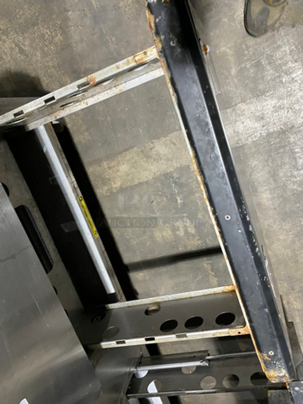 Silver King Commercial 5 Drawer Lowboy/Worktop Freezer! With 5 Drawer Storage Space! With Back Splash! All Stainless Steel! On Casters! Model: SKF72D SN: SBCH138491B 115V 60HZ  - Image 6 of 8