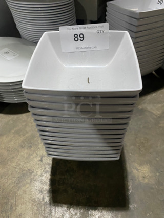 Thunder Group White Square Serving Plates! 14x Your Bid!