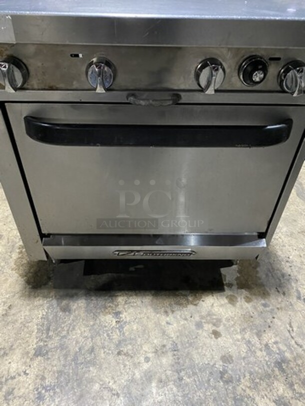 Sweet! Southbend Natural Gas Powered 4 Burner Stove! With Full Size Oven Underneath! With Raised Backsplash!  On Legs! Working When Removed! - Image 7 of 9