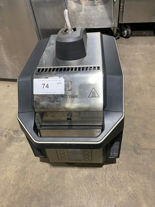 GREAT! LATE MODEL 2018! Electrolux Commercial Countertop Electric Powered Infared Flat Press! With Digital Controls! Stainless Steel Body! On Small Legs! Model: HSPP2RPRS SN: 81210010 208V 60HZ 1 Phase