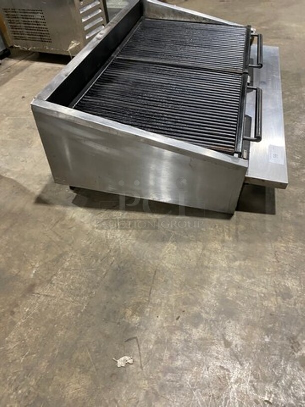 Magic Kitchen Heavy Duty Countertop Natural Gas Powered Char Broiler Grill!  All Stainless Steel! Working When Removed! - Image 3 of 8