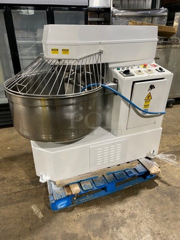 GREAT! Excalibur Commercial Floor Style Spiral Mixer! With Bowl Guard And Mixing Bowl! With Spiral Hook Attachment! Model: 200A SN: 970268 208V 3 Phase - Image 2 of 10