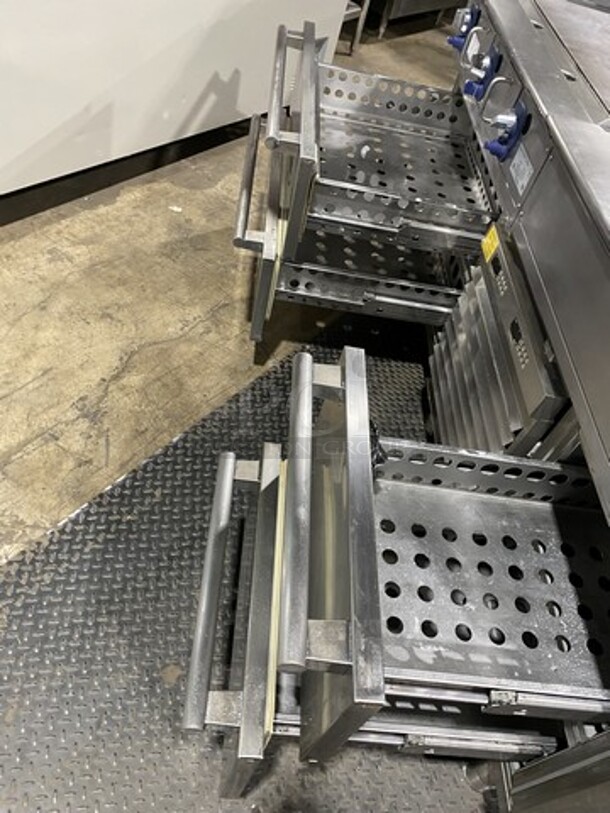 Fab! Electrolux Professional Custom Built Natural Gas Powered 36 Inch Flat Griddle & Work Prep Table Combo! With Underneath 4 Drawer Refrigerated Chef Unit! Model ARG36FL Serial 01300005! On Casters!   - Image 6 of 11