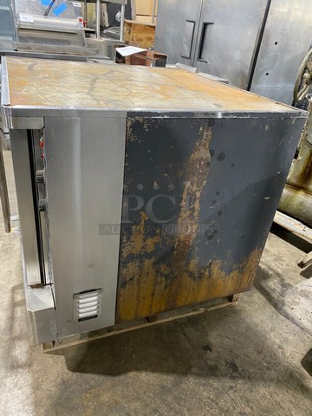 Blodgett Zephaire Edition Commercial Convection Oven! With View Through Doors! Metal Oven Racks! All Stainless Steel! - Image 2 of 8