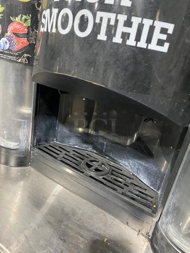 AMAZING! Manitowoc Multiplex Smoothie Workstation! On Single Door Undercounter Cooler! With Poly Bins! All Stainless Steel! On Casters! Model: MB81 SN: 1701150000857 115V 60HZ 1 Phase - Image 6 of 11