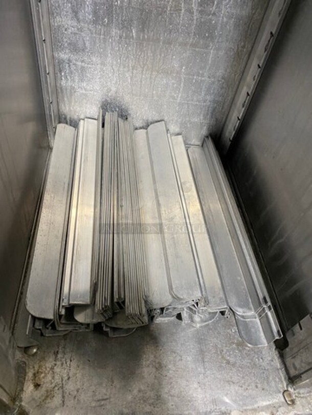 Lockwood Commercial Single Door Enclosed Pan Rack! Solid Stainless Steel! On Casters! Model: CA60RR25C - Image 6 of 7