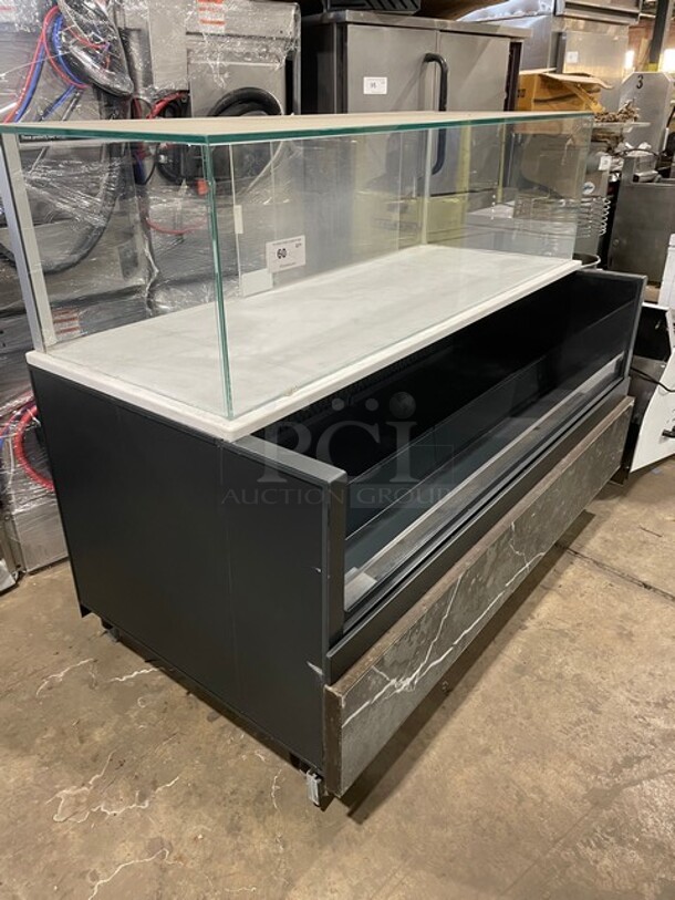 NICE! Structural Concepts Starbucks Style Refrigerated Open Grab-N-Go Display Case! With Glass Enclosed Merchandiser Showcase On Top! On Legs! 220V 1 Phase! Model: SBZ6652DR! - Image 9 of 9