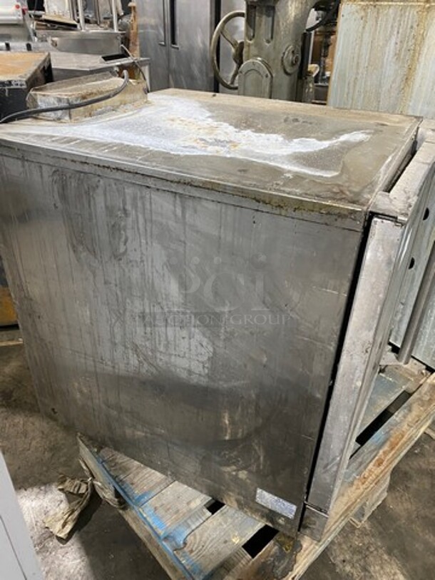 Turbofan Moffat Commercial Natural Gas Powered Convection Oven! All Stainless Steel! - Image 2 of 6