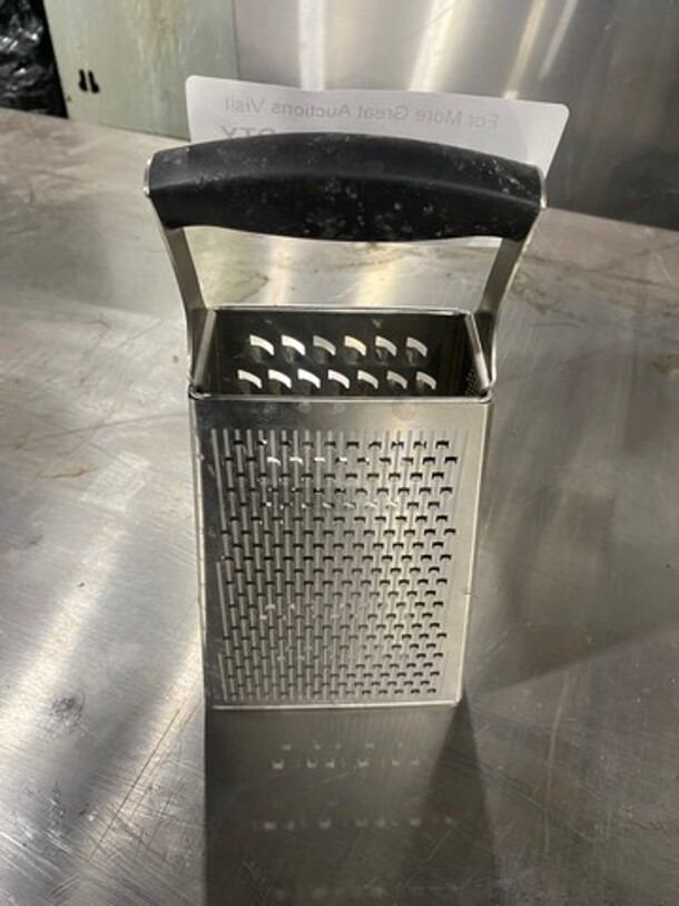 Cuisipro 4-Sided Cheese Grater! - Image 2 of 5