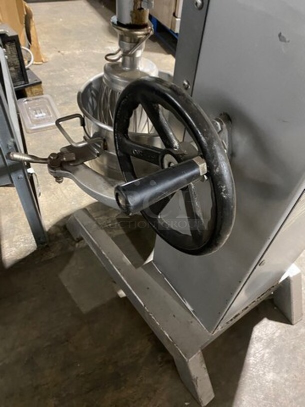NICE! Commercial Floor Style 30QT Planetary Mixer! With Whisk And Paddle Attachments! With Bowl! Stainless Steel! - Image 6 of 10