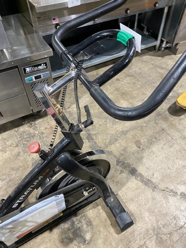 Bladez Fitness Floor Style Stationary Exercise Bicycle! Model: STRATUMGS SN: 1925STRATUMGS0035 - Image 7 of 8