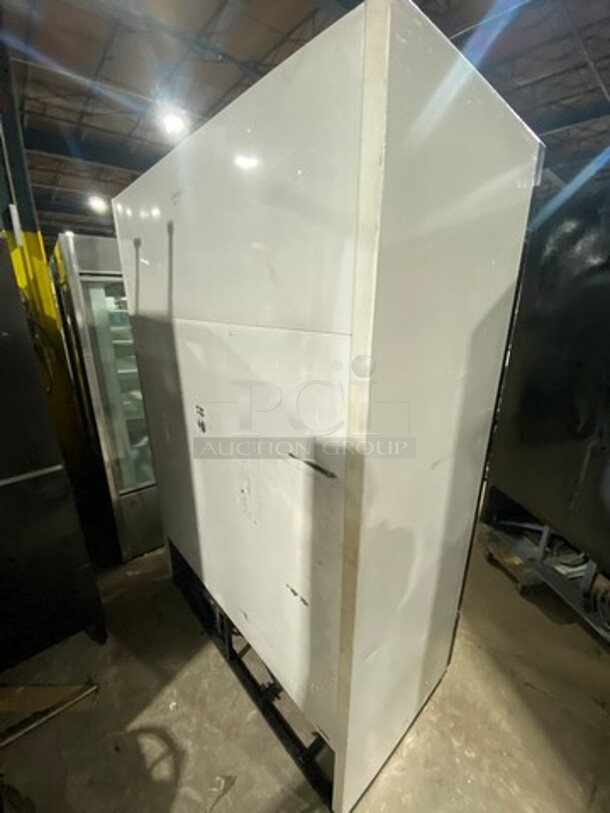 True 2 Door Reach In Freezer Merchandiser! With View Through Doors! With Poly Coated Racks! Model: GDM49F SN: 14001566 115/208/230V 60HZ 1 Phase - Image 3 of 9