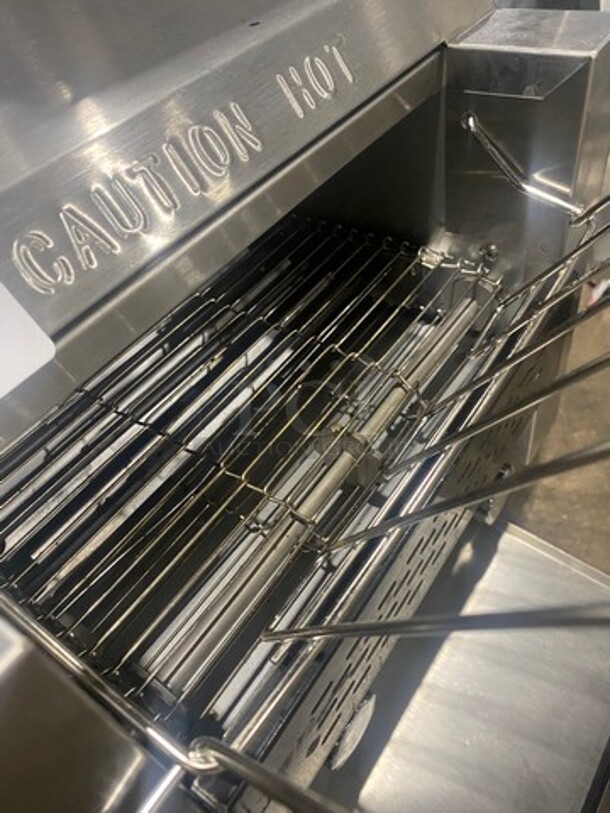 Ava Toast Commercial Countertop Conveyor Toaster! All Stainless Steel! On Legs! Model: TT300A SN: 0521T140101 120V! Working! - Image 5 of 8